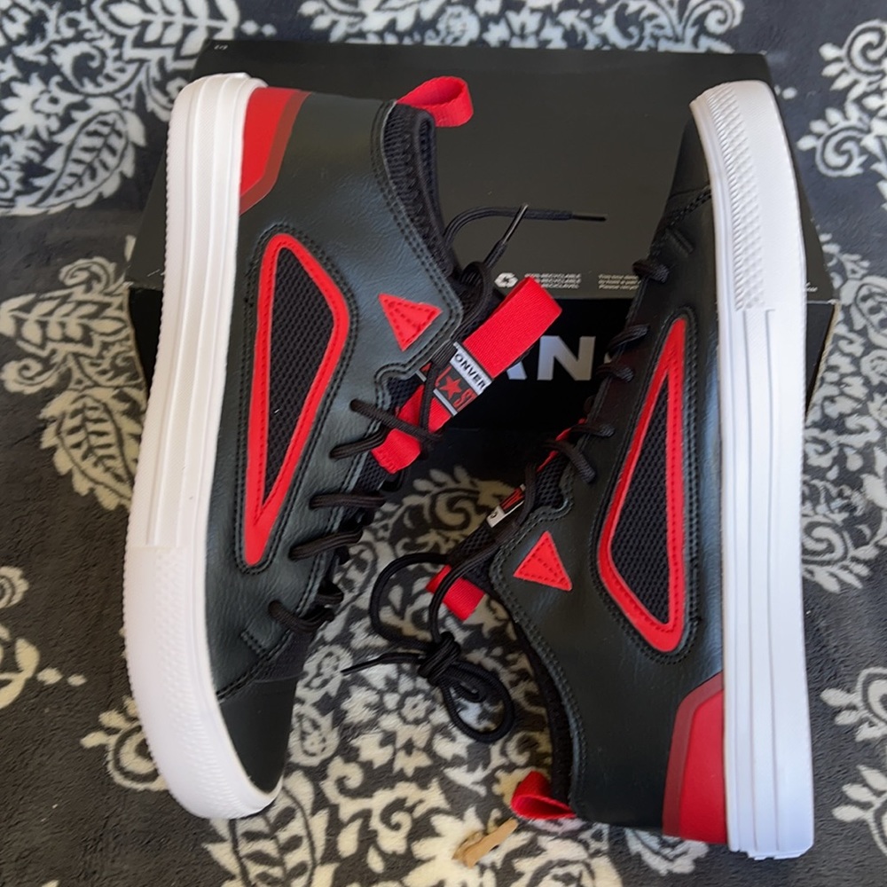 Converse Chuck Taylor All Star Ultra OX Black/University Red/White MEN`S - Picture 12 of 16